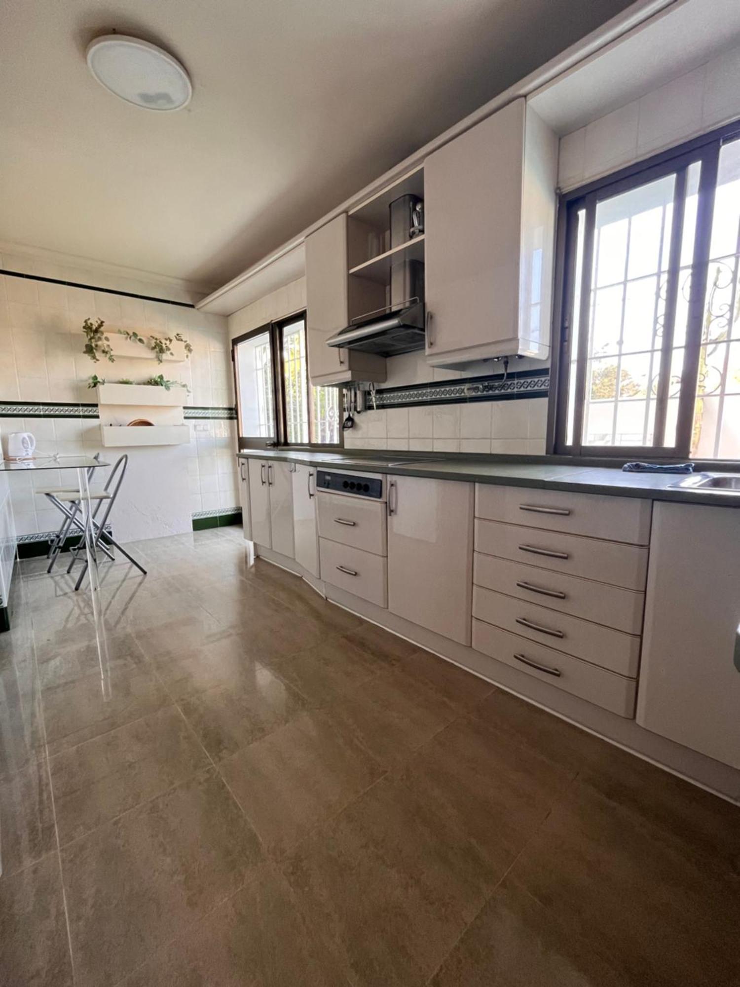 Appartement En Monte Gibralfaro Piscina Compartida *